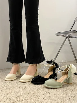 2023 Bej Yüksek Topuklu Yuvarlak Ayak Seksi Crossdressers Ayakkabı Kısa Pompaları Tıknaz Sandalet Takunya Kadınlar için Mary Jane Son 12cm Tatlı