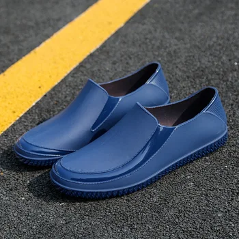 Erkekler için su geçirmez ayakkabı Yağmur Çizmeleri Üzerinde Kayma Loafesr 2021 Yeni Erkek Pvc yağmur çizmeleri Yağmur Günü için Plastik Spor Ayakkabı