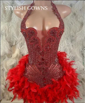 Kırmızı Tüyler Mini kokteyl Elbiseleri Kristal Boncuk kısa balo kıyafetleri Siyah Kız doğum günü partisi elbisesi Lüks 2023 Robe De Bal
