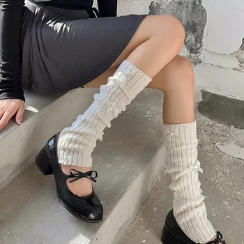 Kış kadın sıcak tutan çoraplar Japon Tarzı Sevimli Lolita Sıcak Ayak Kapak Kawaii Beyaz papyon Sıcak Örme Uzun Çorap bot paçaları