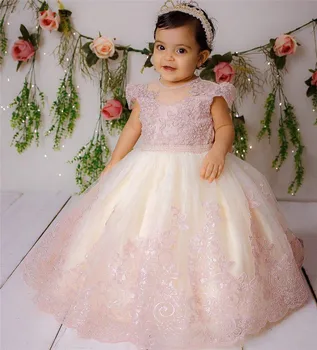 Sevimli Pembe Dantel Çiçek Kız Elbise Bebek Yürüyor Tül Doğum Günü Elbisesi Çocuk Giysileri Düğün Doğum Günü Partisi İçin Kısa Kollu Elbise
