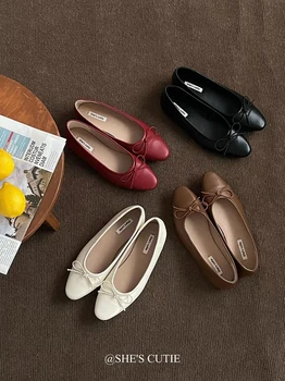 Siyah Beyaz Kırmızı Kahverengi Kadın Loafers Flats Yay Tasarım Sonbahar Bahar Elbise Bale Dans Ayakkabıları Moda Sığ Kayma Katır 35-39