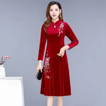 Uzun Kollu Abiye Zarif Çiçek İşlemeli evaze elbise Sıcak Şık Balo veya Akşam Partileri için Çin tarzı